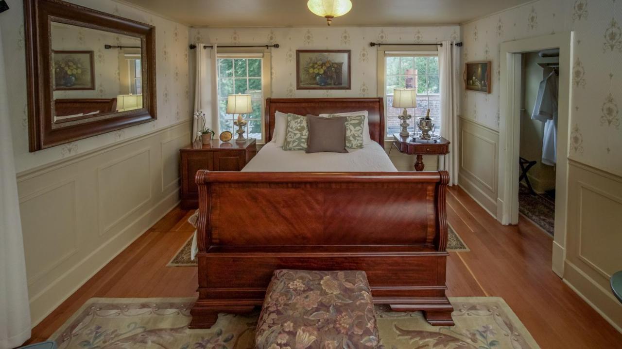 Warm Springs Inn & Winery Sunnyslope エクステリア 写真