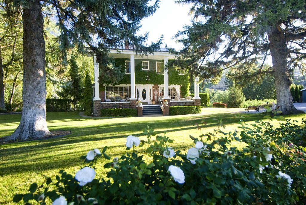 Warm Springs Inn & Winery Sunnyslope エクステリア 写真