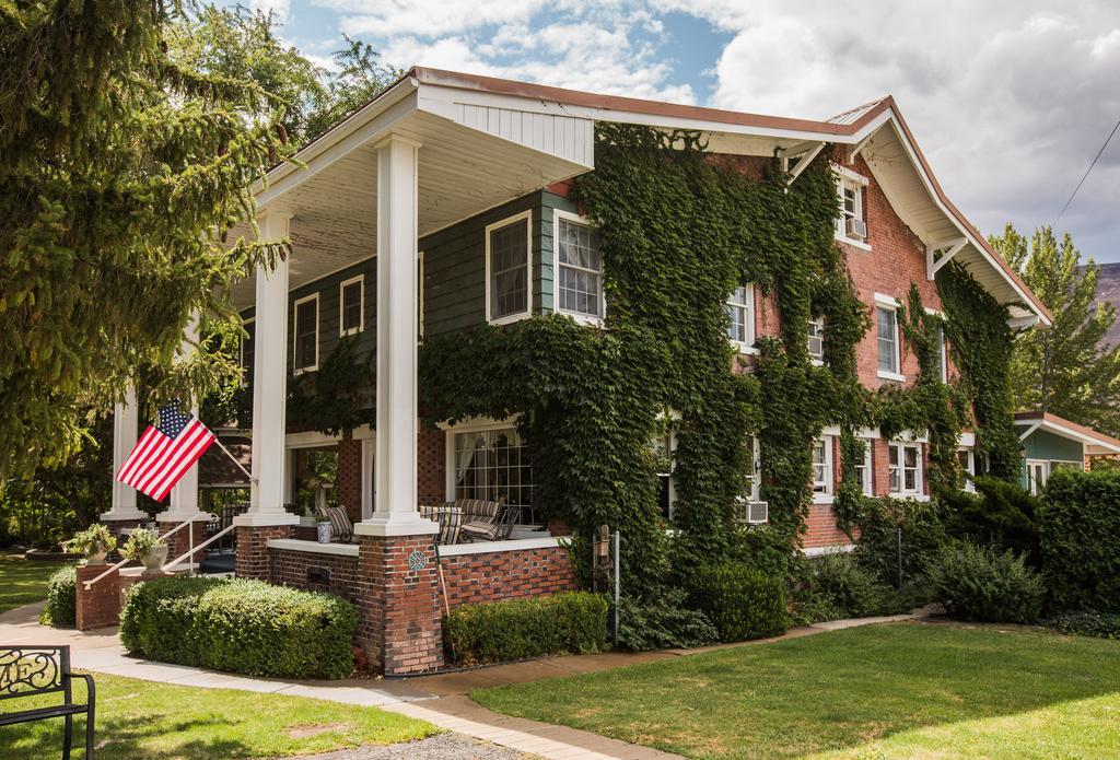 Warm Springs Inn & Winery Sunnyslope エクステリア 写真