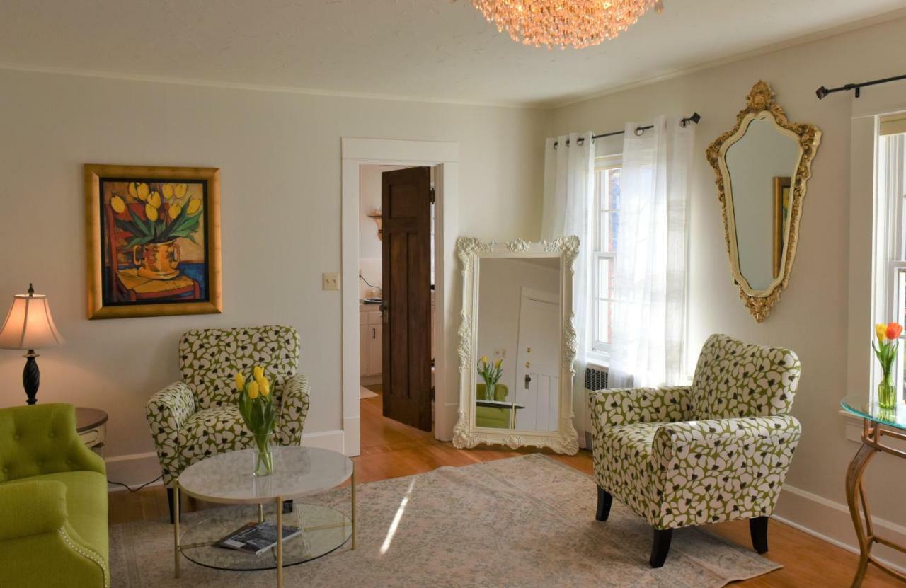 Warm Springs Inn & Winery Sunnyslope エクステリア 写真