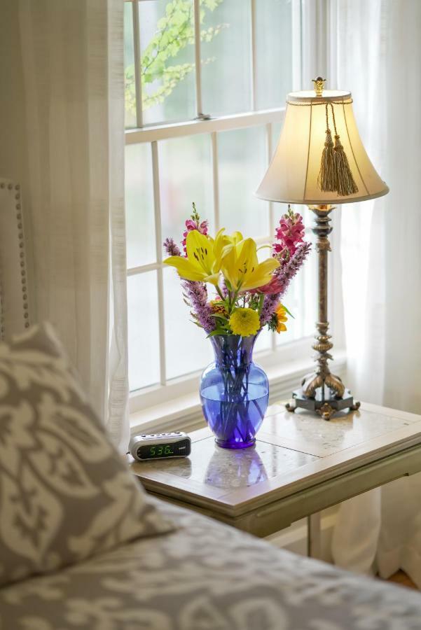 Warm Springs Inn & Winery Sunnyslope エクステリア 写真