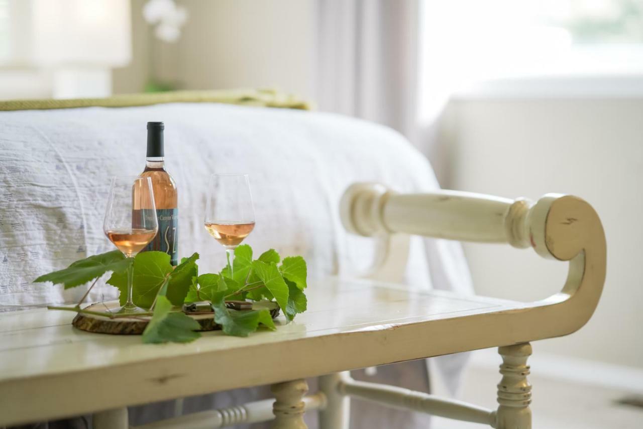 Warm Springs Inn & Winery Sunnyslope エクステリア 写真
